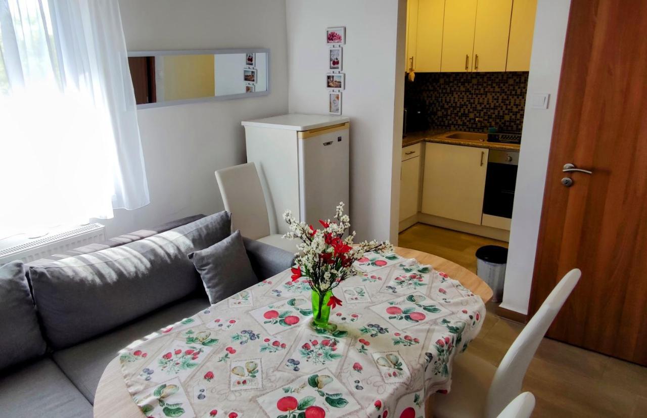 Clara Apartman Csopak Exterior foto